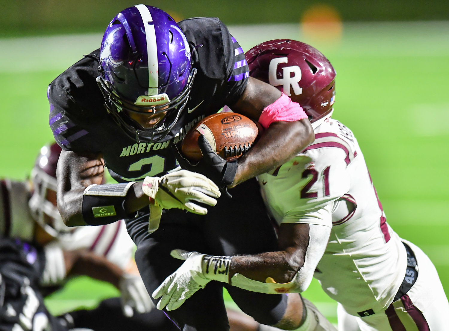Katy, Tx. Oct 29, 2021: Morton Ranch Ryan Hall #28 rushes in for a TD during a conference game between Cinco Ranch and Morton Ranch at Rhodes Stadium in Katy. (Photo by Mark Goodman / Katy Times)