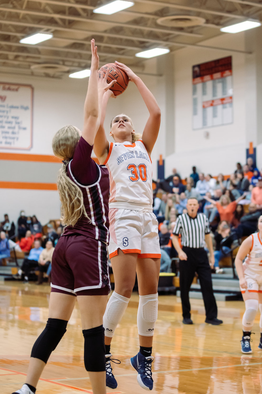 Seven Lakes Justice Carlton shoots during Tuesday's game against Cinco Ranch.