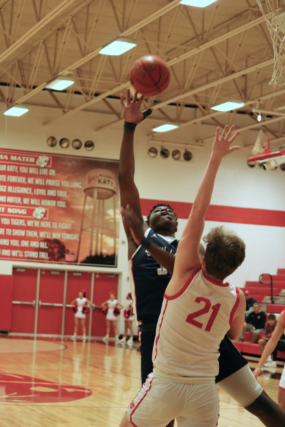 Josh Akpovwa shoots a hook shot during Saturday’s District 19-6A game between Seven Lakes and Katy at the Katy gym.