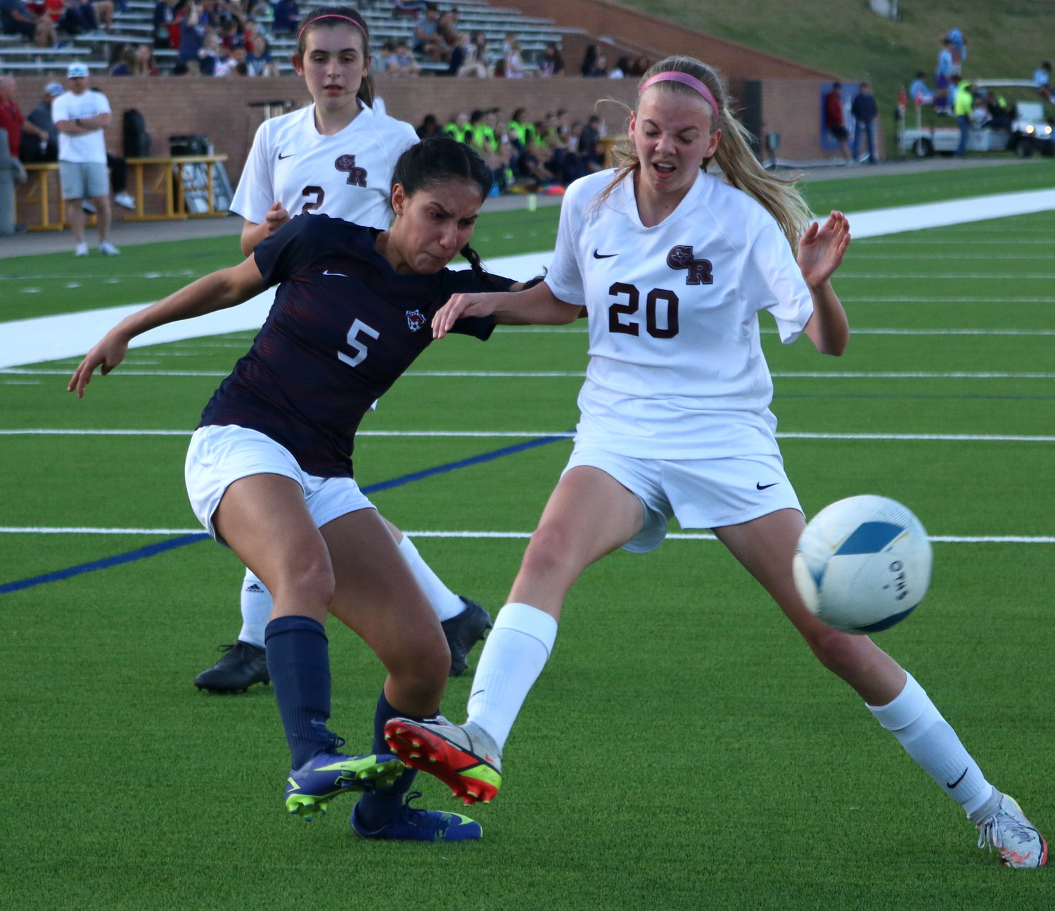 Daniela Sanchez Prado crosses the ball during Friday’s Class 6A bi-district round game between Tompkins and George Ranch at Rhodes Stadium.