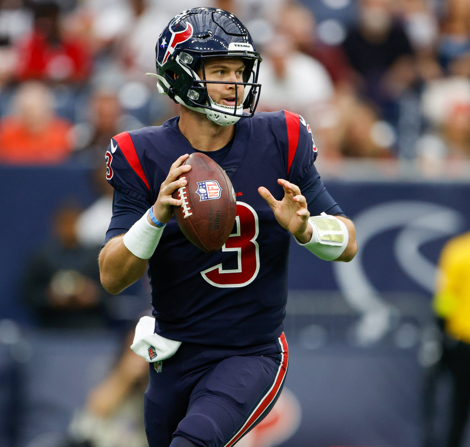 Houston Texans quarterback Kyle Allen (3) looks to pass the ball during an NFL game between the Houston Texans and the Cleveland Browns on Dec. 4, 2022, in Houston. The Browns won, 27-14.