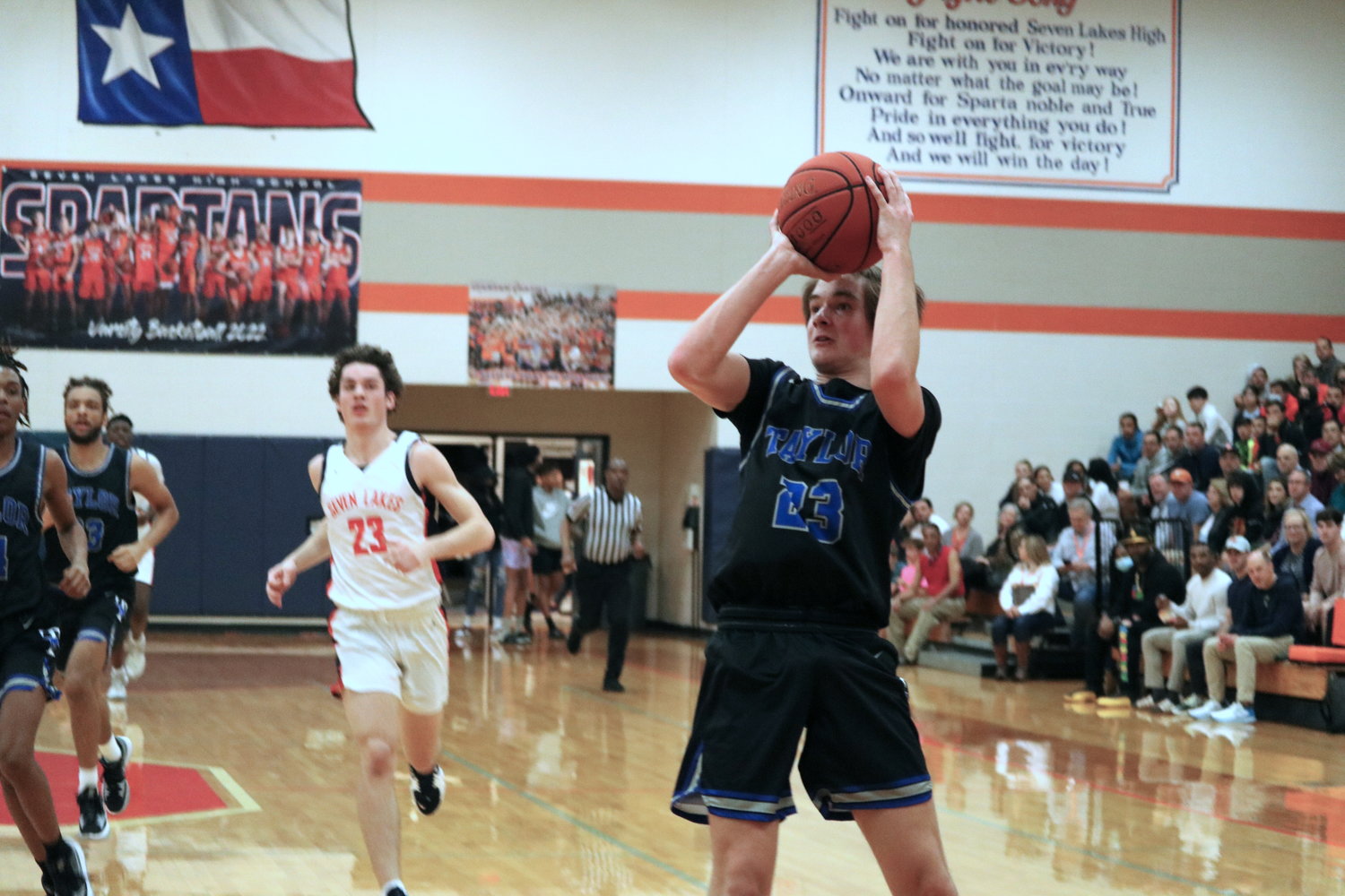 Catch Robbie shoots a jumper during Wednesday’s game between Seven Lakes and Taylor at the Seven Lakes gym.