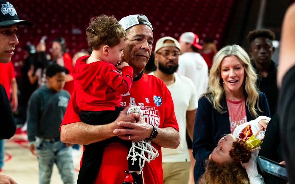 Kelvin Sampson was named a coach of the year semifinalist.