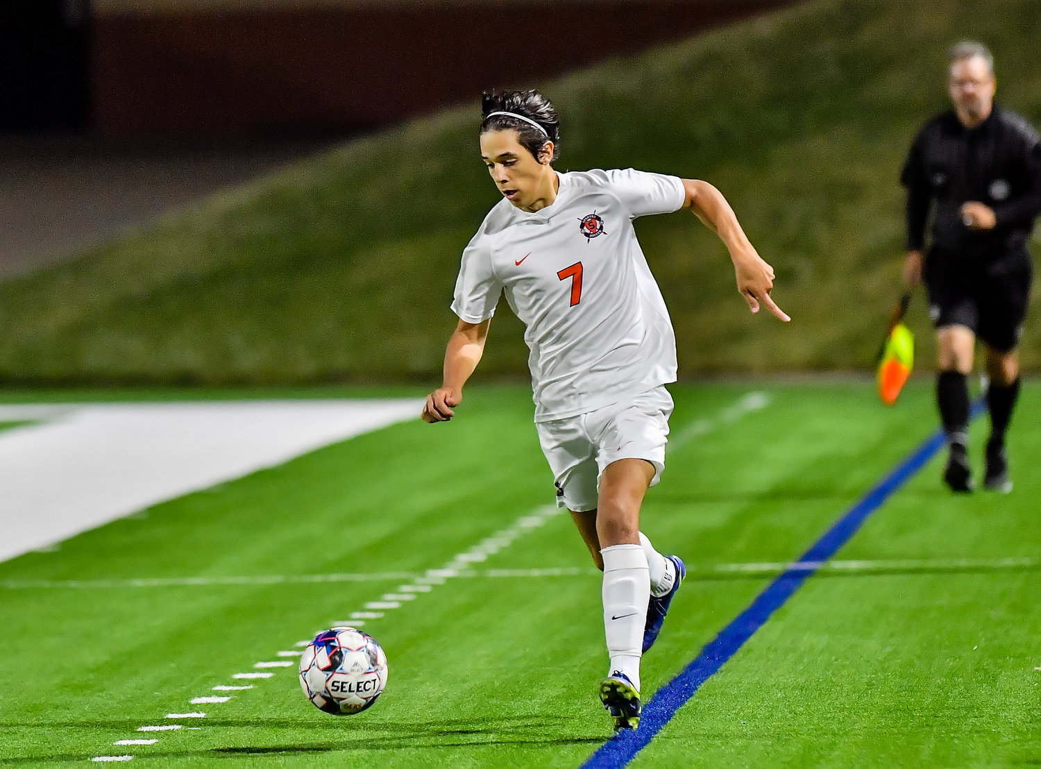 April 1, 2022: Seven Lakes Noa Stasic #7 goes for the ball during Regional Quarterfinal soccer playoff, Seven Lakes vs Katy Taylor at Rhode Stadium. (Photo by Mark Goodman / Katy Times)