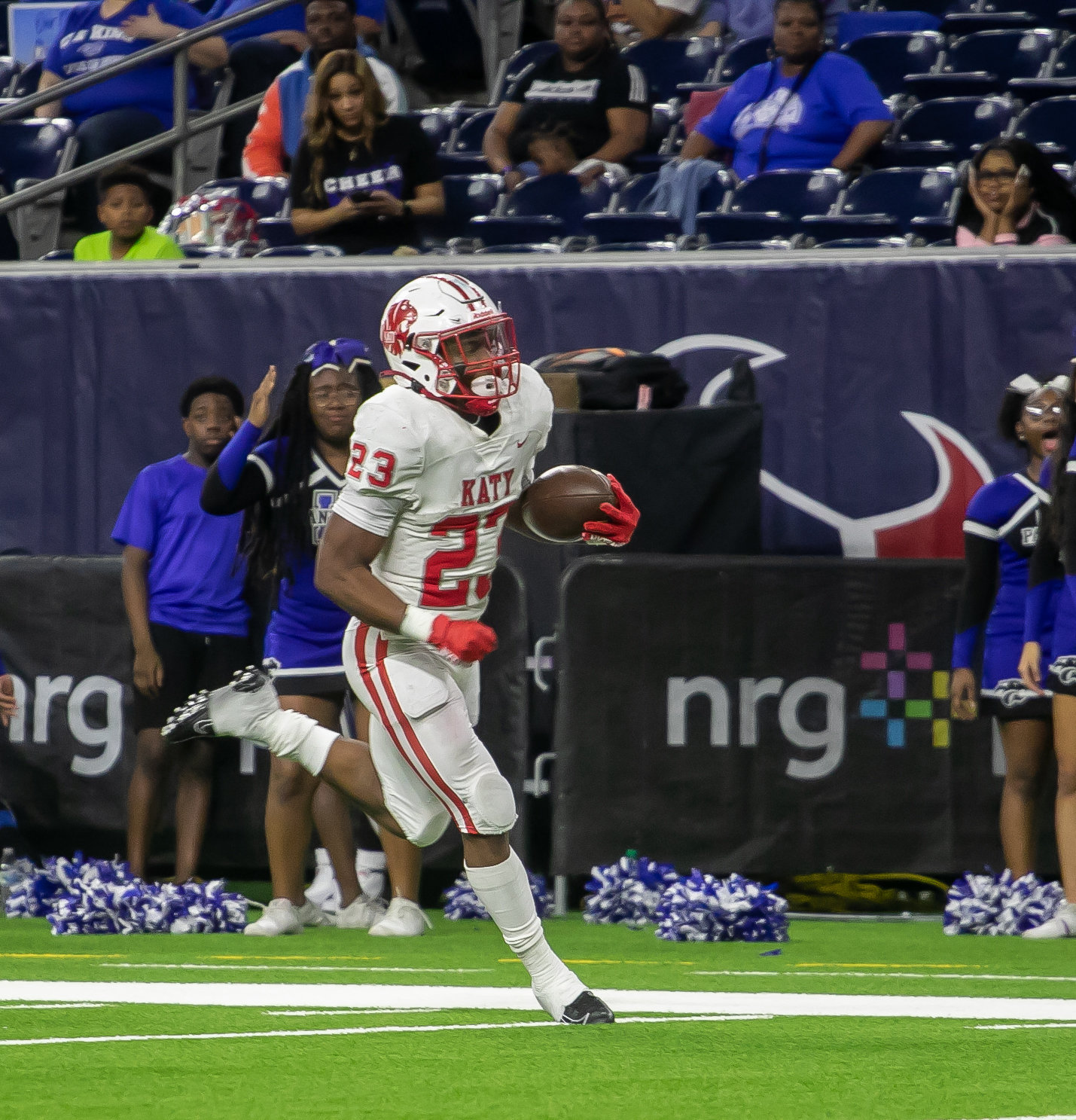 Seth Davis runs in a touchdown during Friday's Class 6A-Divison II Region III Final between Katy and C.E. King at NRG Stadium.