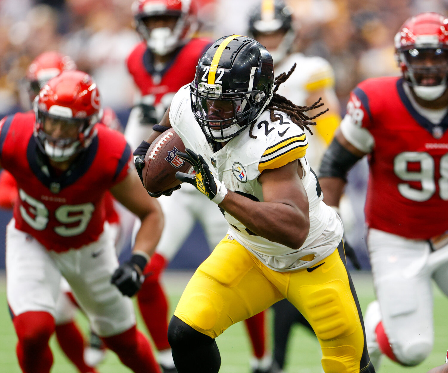 Steelers running back Najee Harris (22) carries the ball during an NFL game between the Houston Texans and the Pittsburgh Steelers on October 1, 2023 in Houston.